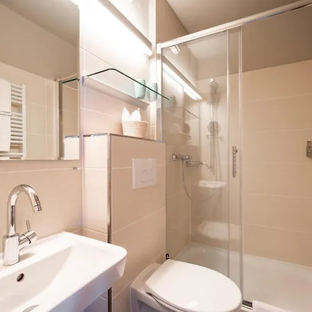 No 1 No 1 - Doppelzimmer - Landseite Hotel *